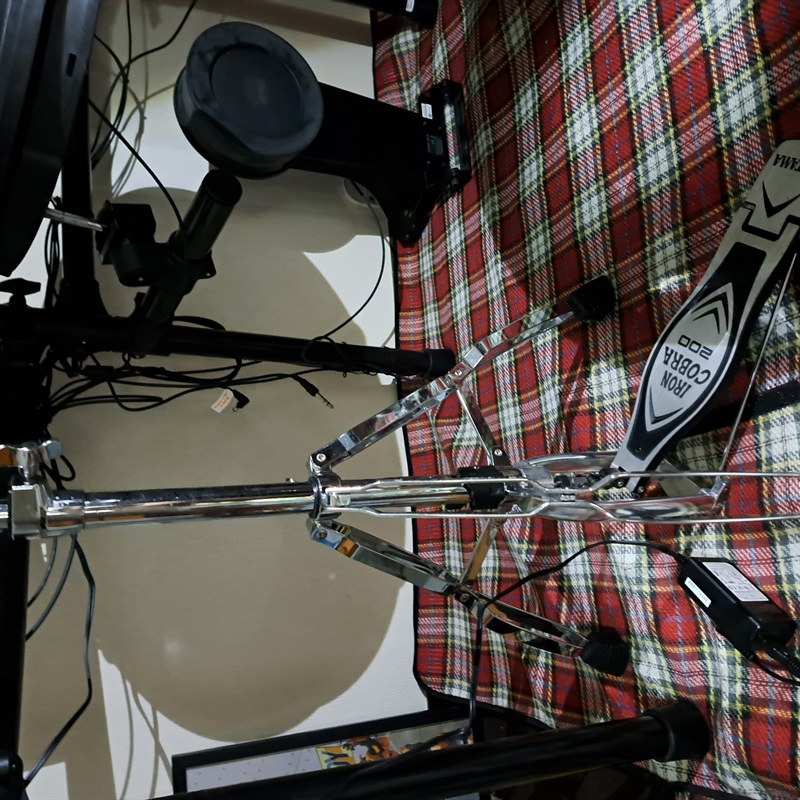 TAMA IRON COBRA 200の画像